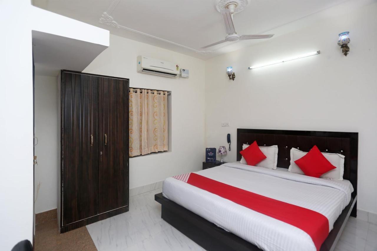 Oyo 18301 Hotel A-One Alwar Exteriér fotografie