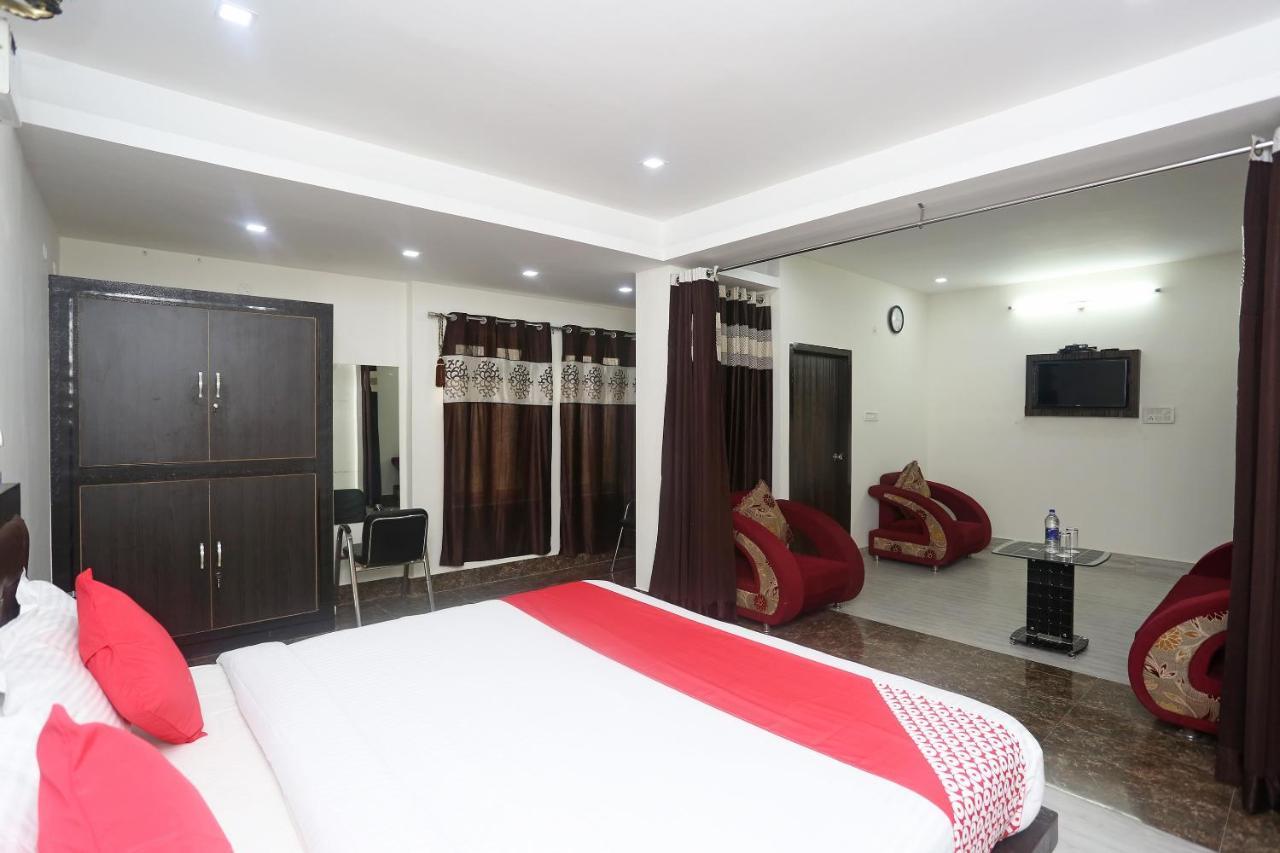 Oyo 18301 Hotel A-One Alwar Exteriér fotografie