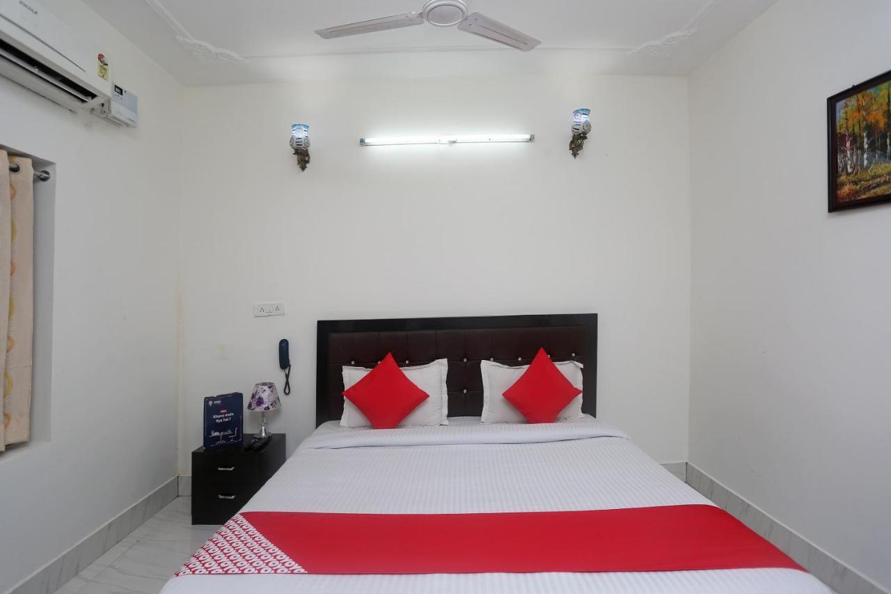 Oyo 18301 Hotel A-One Alwar Exteriér fotografie